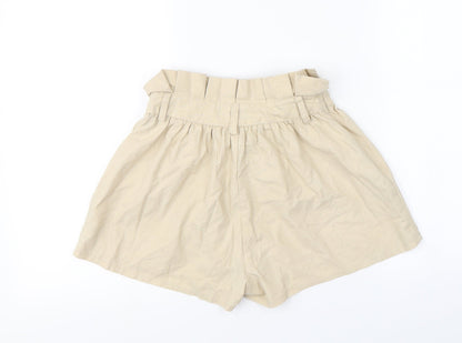 PRETTYLITTLETHING Womens Beige   Chino Shorts Size 6