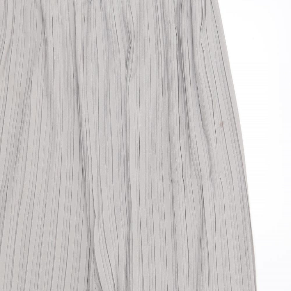 Womens UK Size 14 Missguided Regular Fit  Grey Trousers