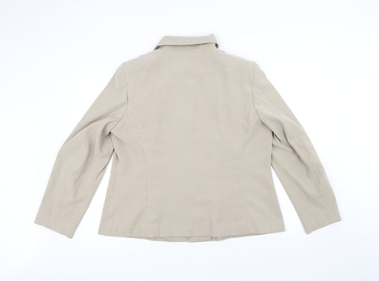 BM Womens White   Jacket  Size 18