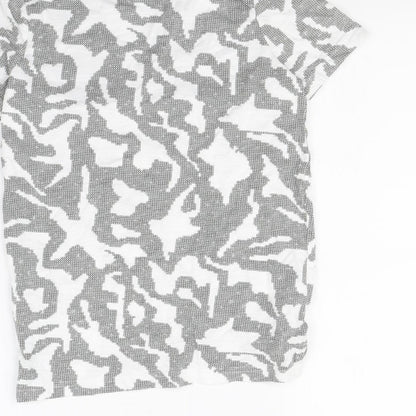 Xbox Boys White   Basic T-Shirt Size 8 Years