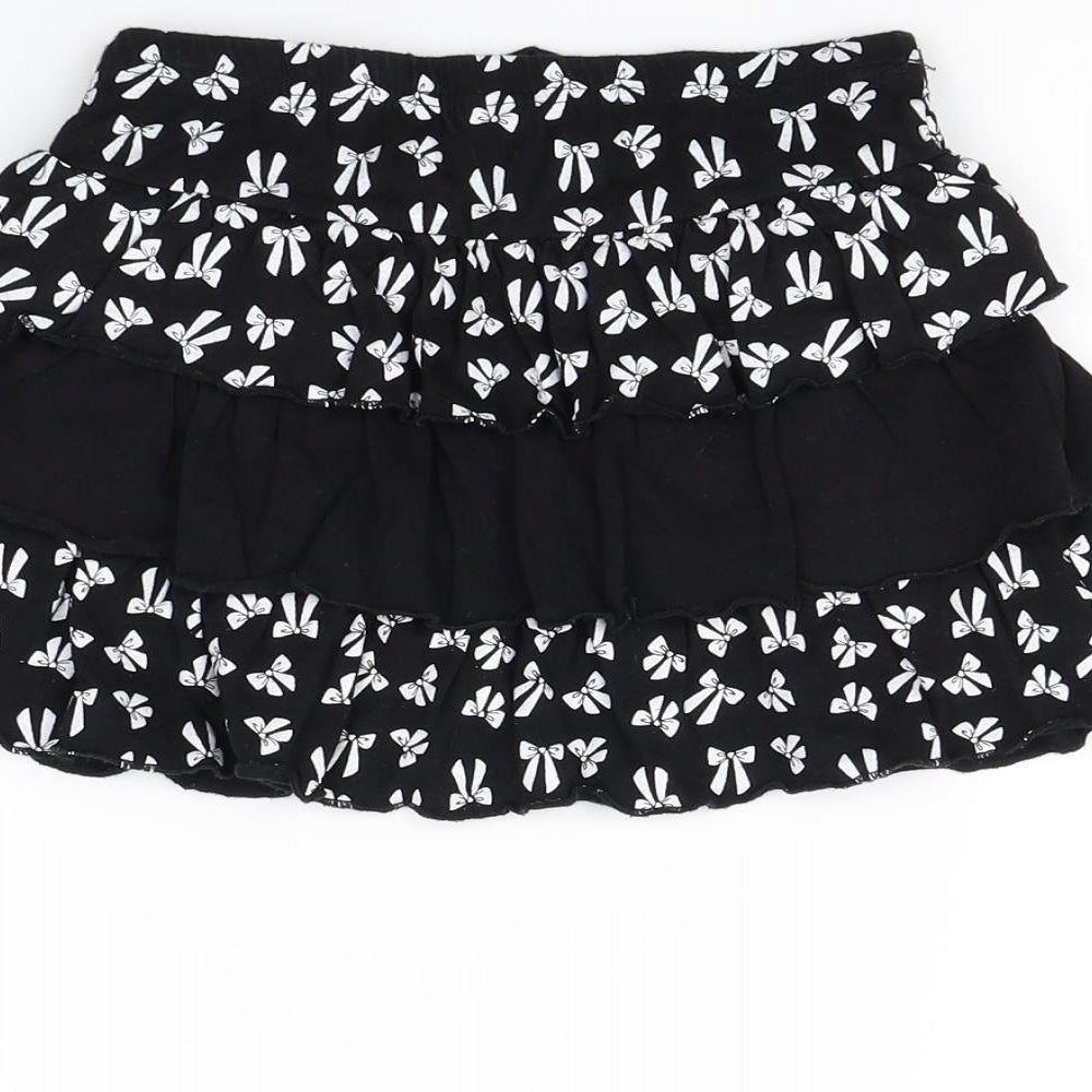 Preworn Girls Black   Mini Skirt Size 6 Years
