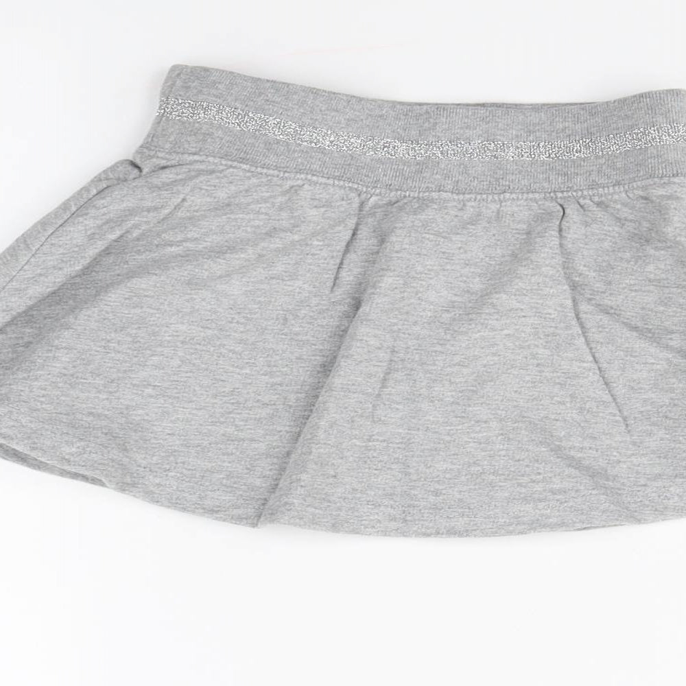 Preworn Girls Grey   Mini Skirt Size 5 Years