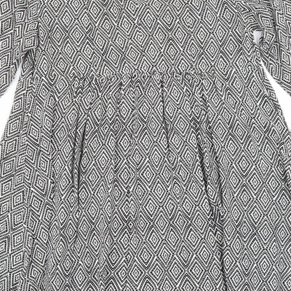 H&M Womens Grey Geometric  Fit & Flare  Size 14
