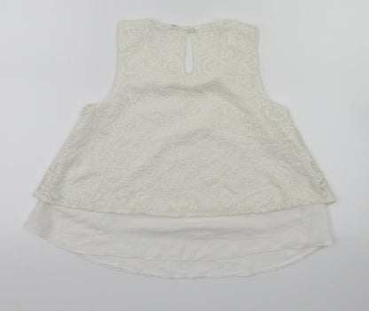 Preworn Girls White Floral  Basic T-Shirt Size 10 Years
