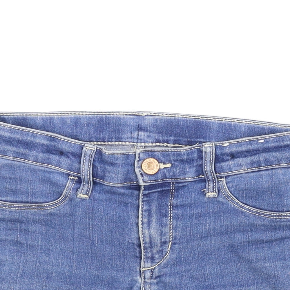 Preworn Girls Blue  Denim Boyfriend Shorts Size 8 Years