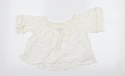Bershka Girls White   Basic T-Shirt Size L