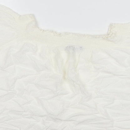 Bershka Girls White   Basic T-Shirt Size L