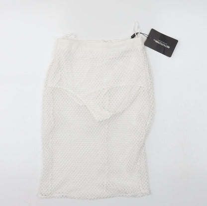Pretty little thing Womens White   A-Line Skirt Size 6  - Fishnet