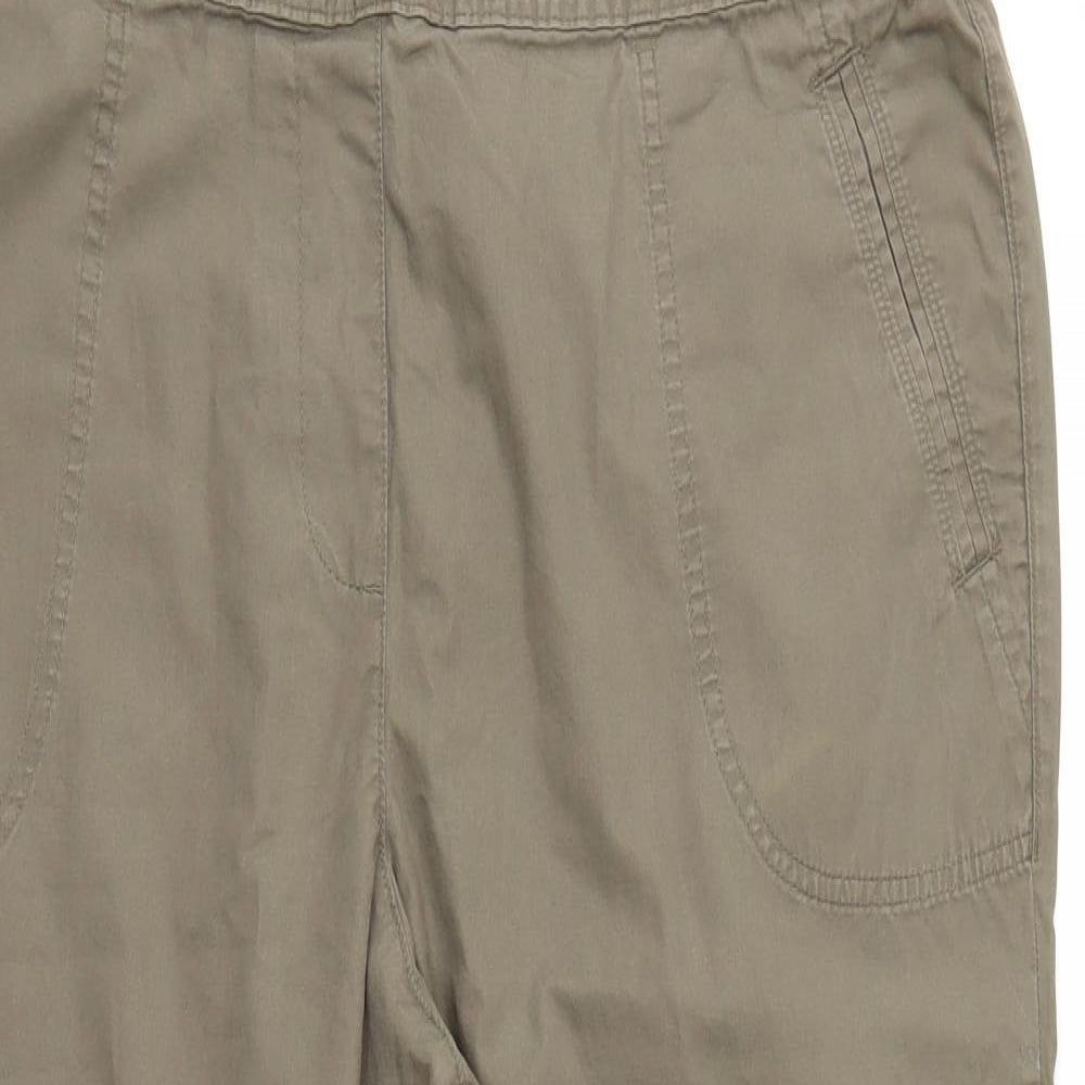 m&s Womens Green   Trousers  Size 18 L25 in