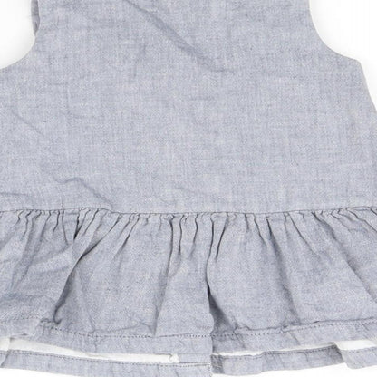 Brand and care label for H&M Grey Fit & Flare, size 6-9, Months