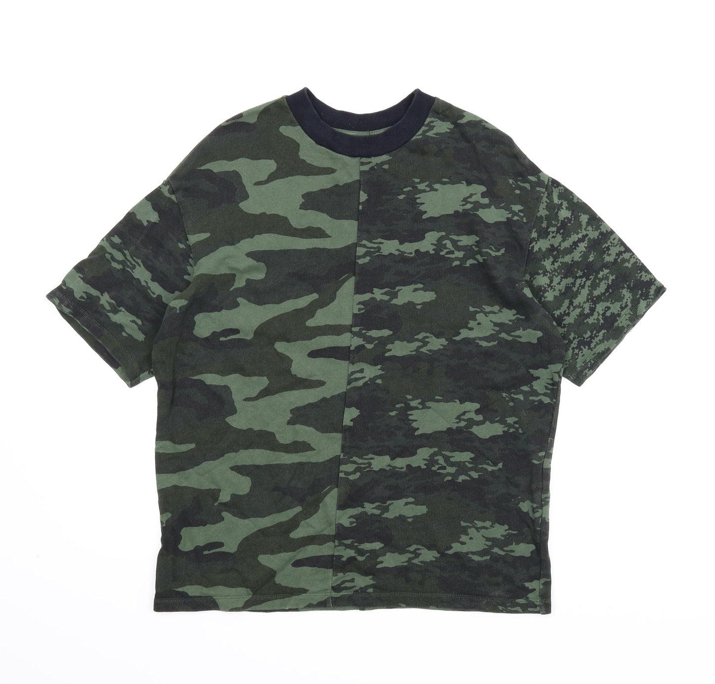 Preworn Mens Green Camouflage   T-Shirt Size XS