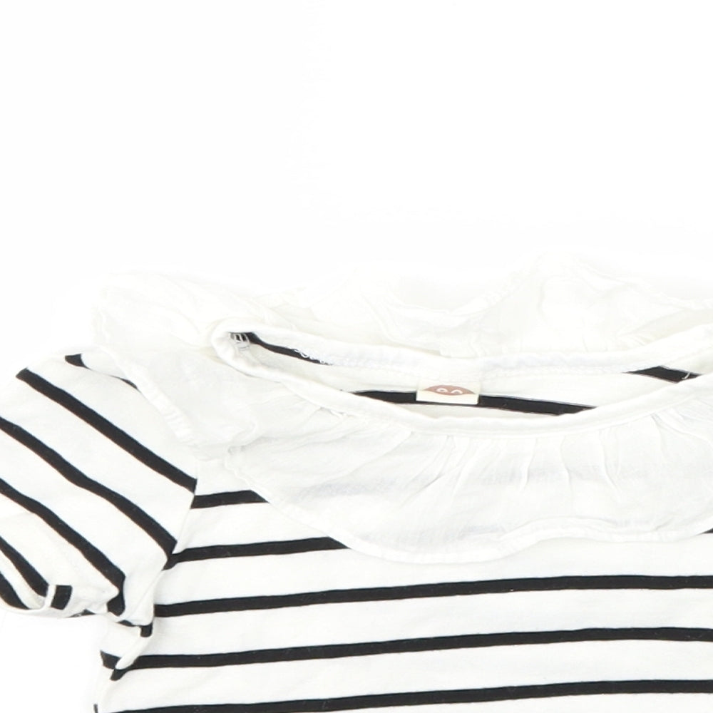 Preworn Baby White Striped  Basic T-Shirt Size 12-18 Months