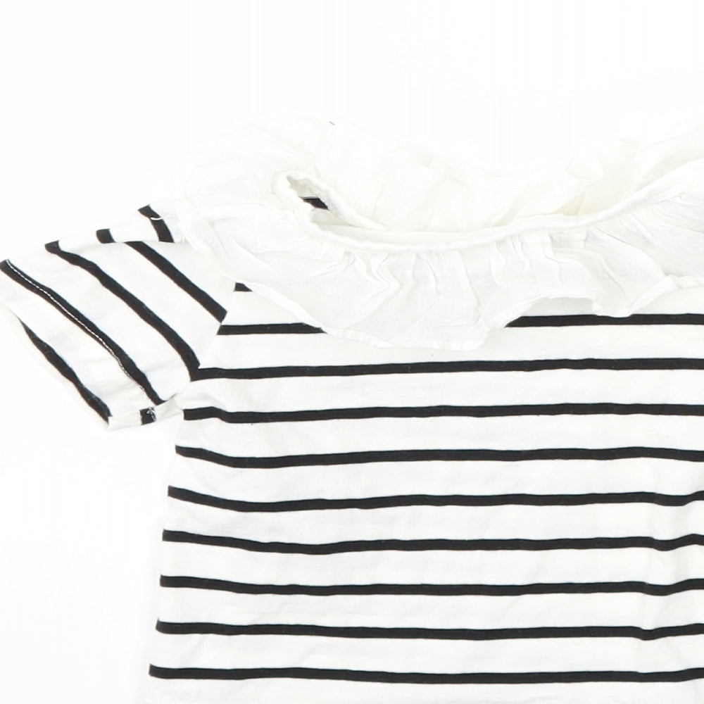 Preworn Baby White Striped  Basic T-Shirt Size 12-18 Months
