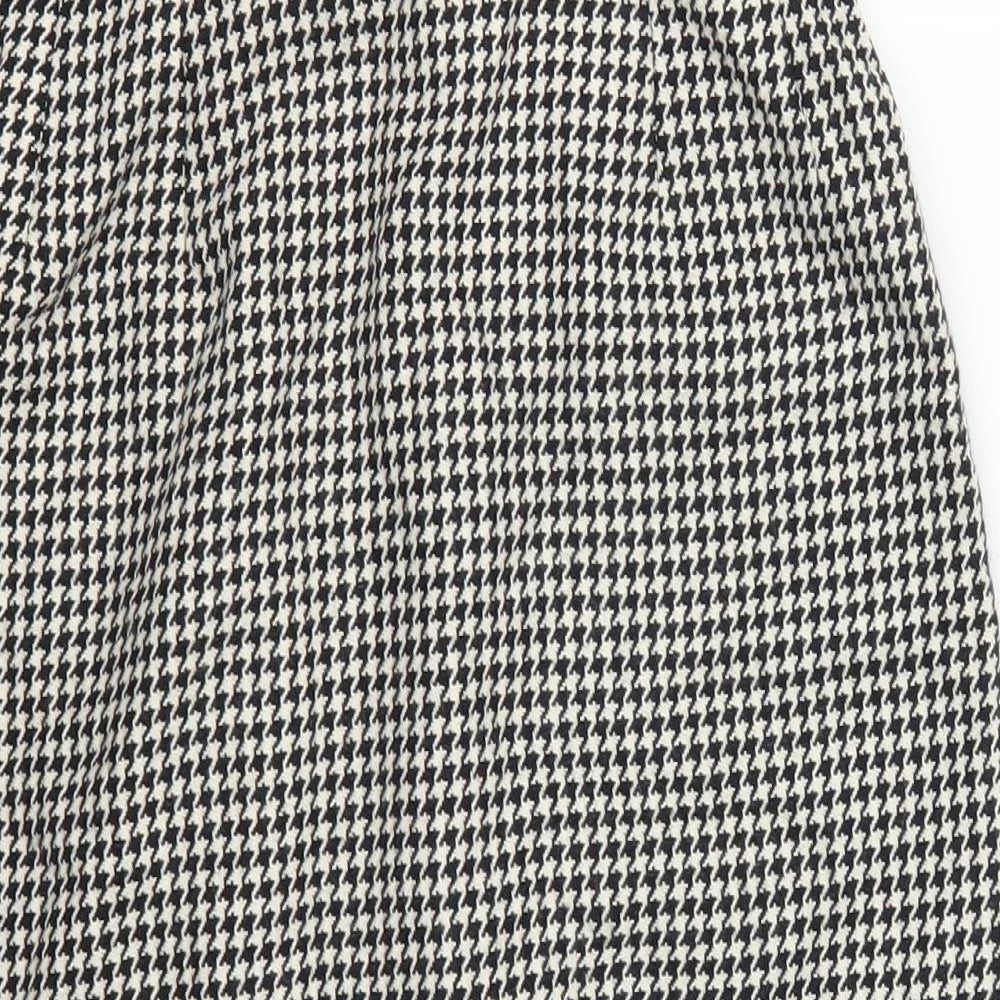 Womens UK Size 28 in Preworn Straight & Pencil  Skirt