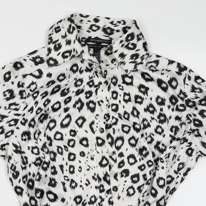 AntiliaFemme Womens White Animal Print  Basic Button-Up Size M