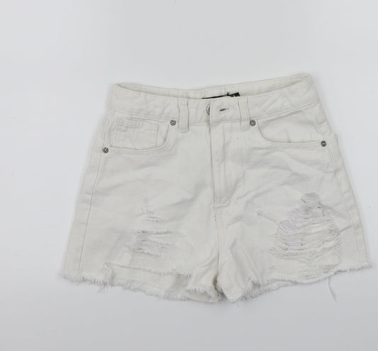 Boohoo Womens White   Bermuda Shorts Size 6