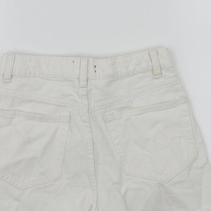 Boohoo Womens White   Bermuda Shorts Size 6