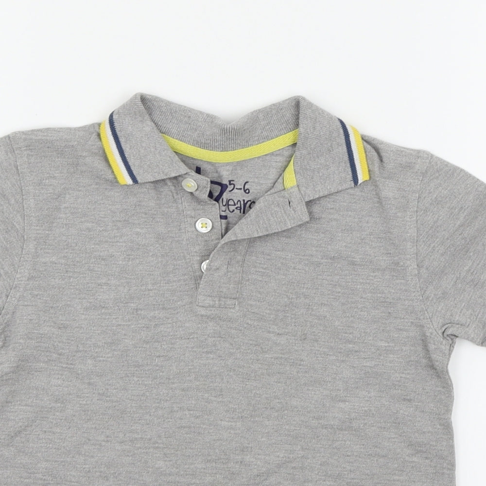 Debenhams Girls Grey   Basic T-Shirt Size 5-6 Years