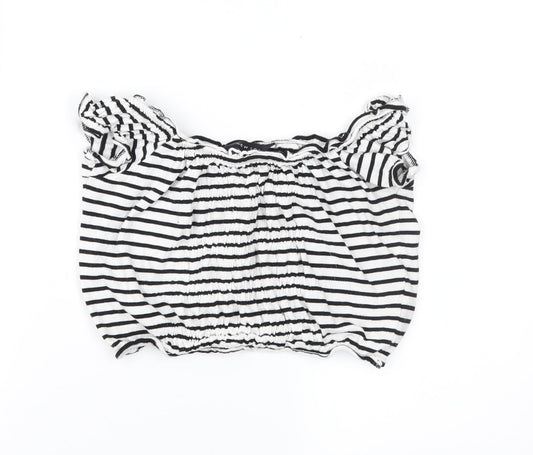 Womens UK Size 10 New Look White Cropped T-Shirt