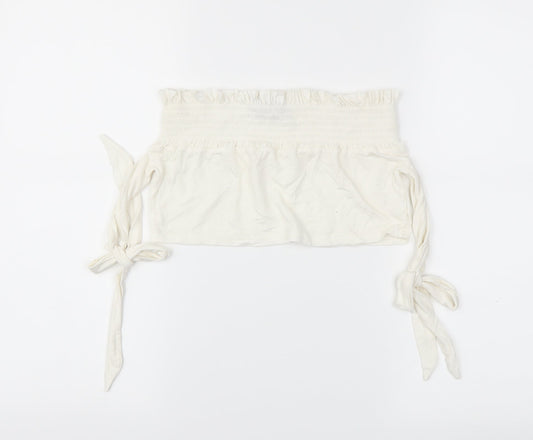 Pretty Little Thing  Womens White   Cropped T-Shirt Size 10