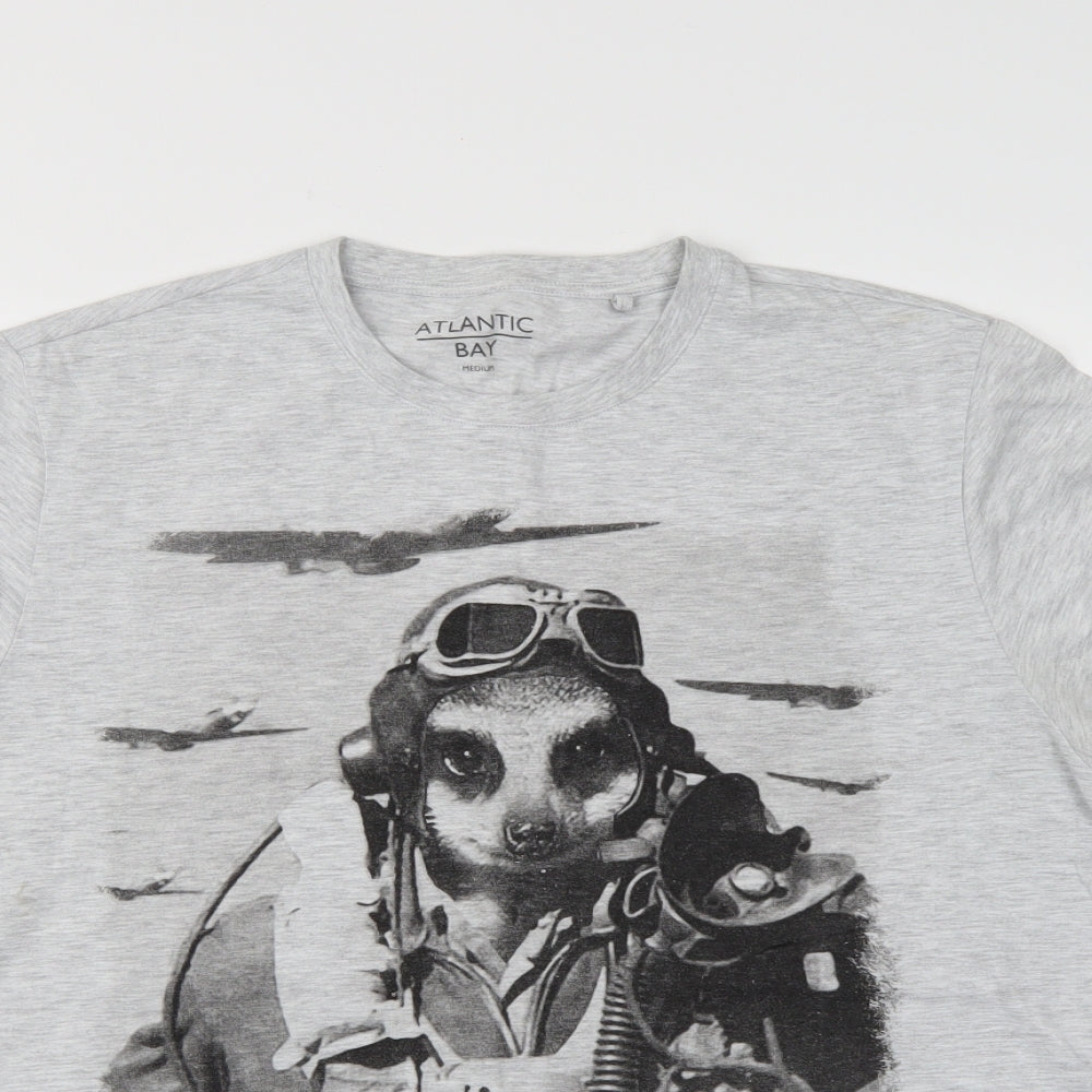 Atlantic Bay Mens Grey    T-Shirt Size M