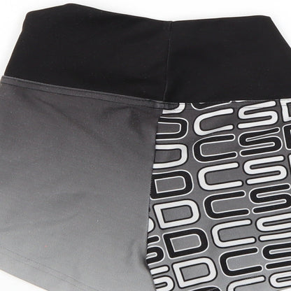 Womens UK Size 6 Preworn Regular Fit Hot Pants Shorts