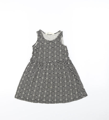 H&M Girls Black Geometric  Fit & Flare  Size 2 Years
