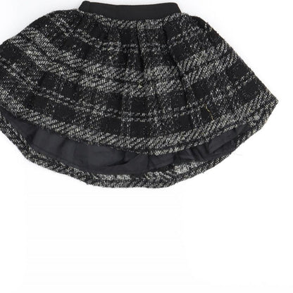Preworn Girls Black   Flare Skirt Size 4 Years