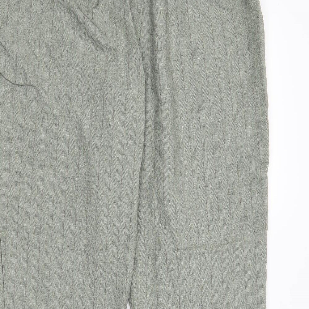 Womens UK Size 16 Preworn Regular Fit  Green Trousers