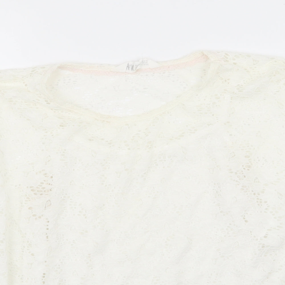 H&M Girls White Floral  Basic T-Shirt Size 10-11 Years