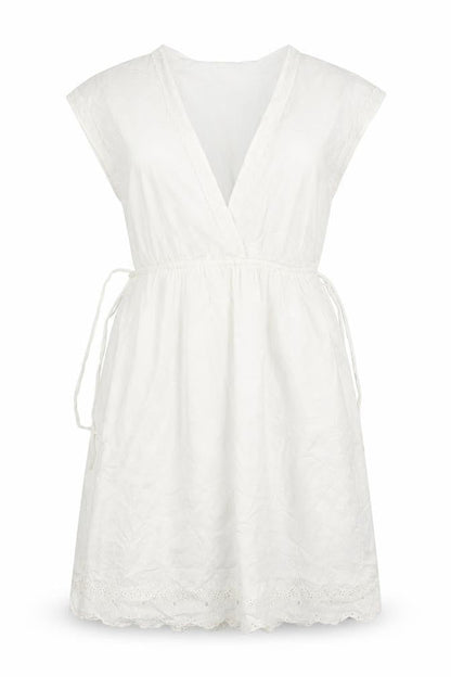 H&M Womens White Floral  Fit & Flare  Size 8