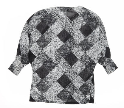 New Look Womens Black Argyle/Diamond Knit Pullover Jumper Size S