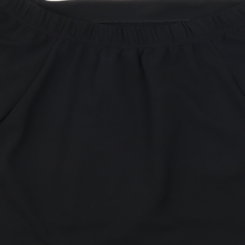 Womens UK Size 12 PRETTYLITTLETHING Black Cropped T-Shirt