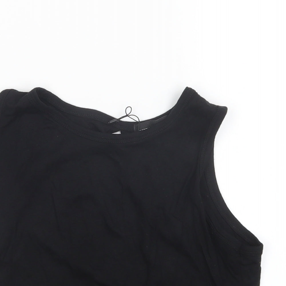 Womens UK Size 6 PRETTYLITTLETHING Black Cropped T-Shirt