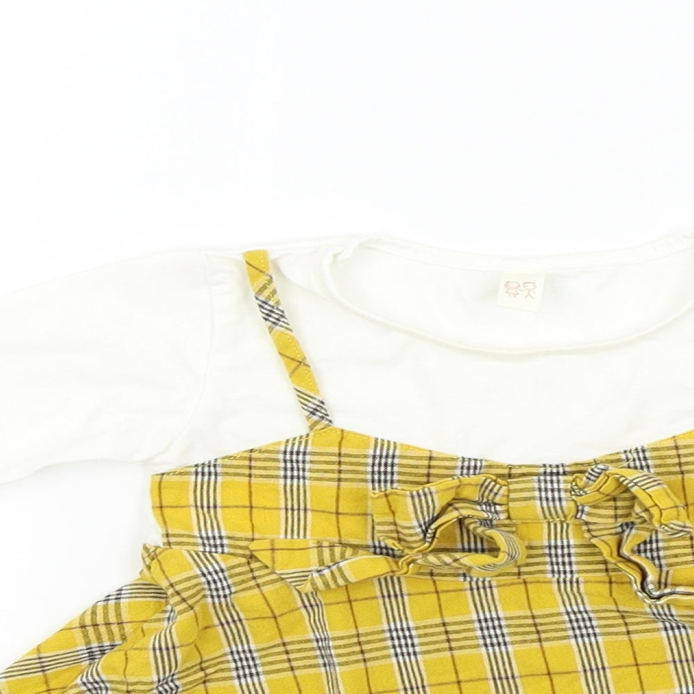 Preworn  White Check  Fit & Flare  Size 3-6 Months