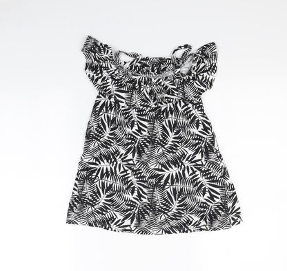 Preworn Girls Black Floral  Mini  Size 4 Years