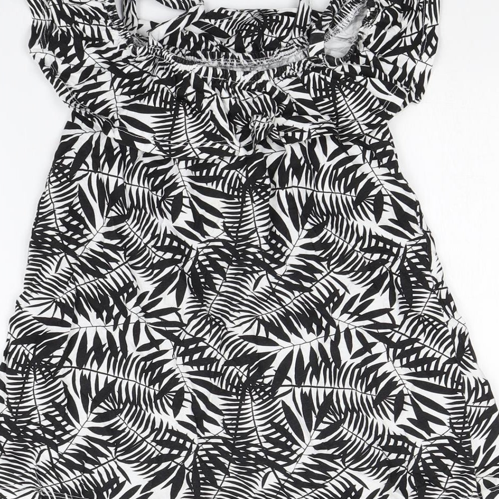 Preworn Girls Black Floral  Mini  Size 4 Years