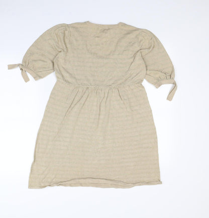 Preworn Womens Gold   Fit & Flare  Size 16