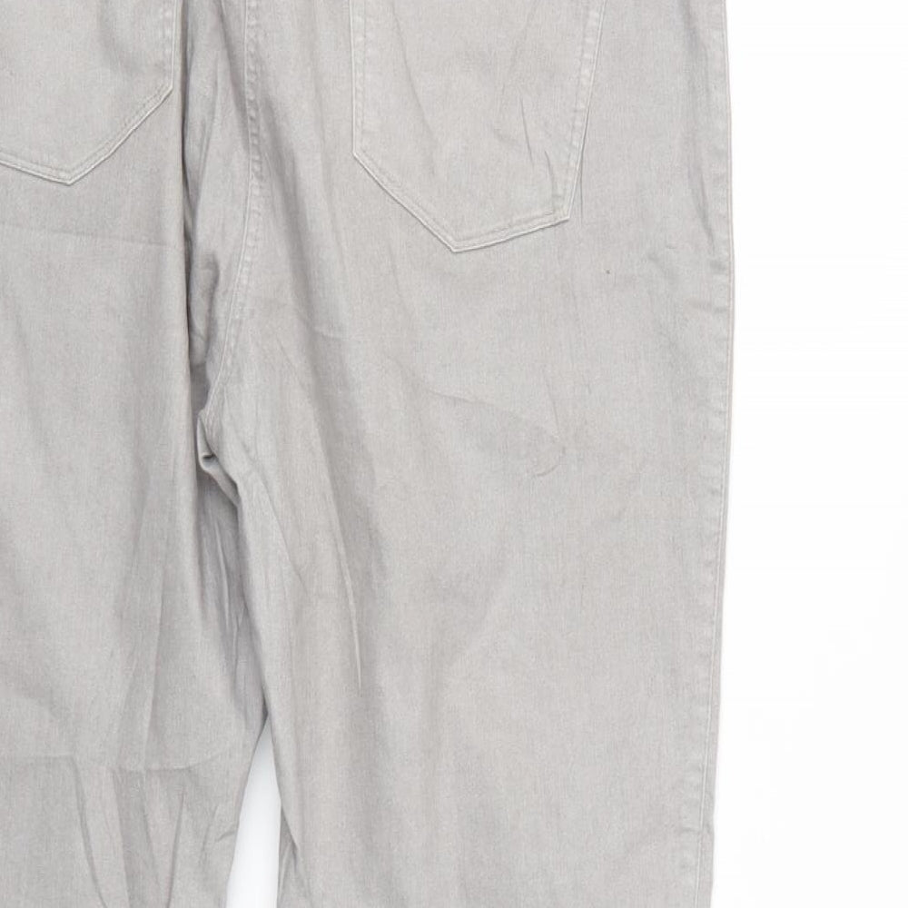Womens UK Size  Preworn Regular Fit Cropped Grey Jeans