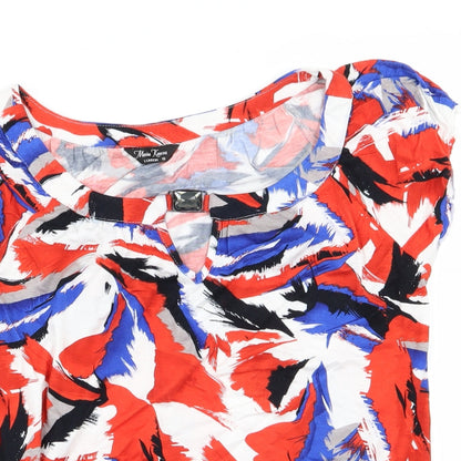Maria Kaveva Womens Multicoloured Geometric  Basic T-Shirt Size 18