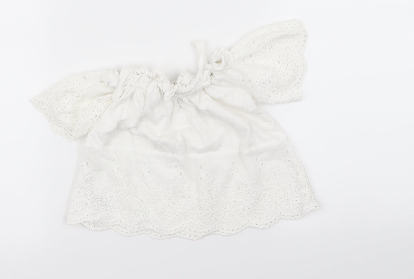 F&F Girls White Floral  Basic T-Shirt Size 6-7 Years