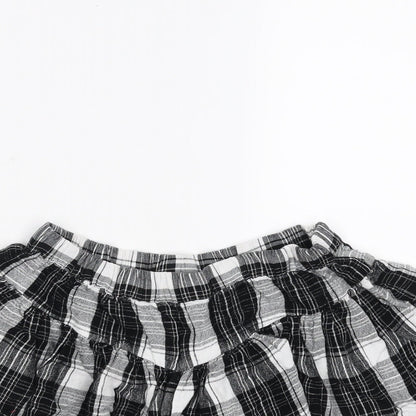 NEXT Girls Black Plaid  Hot Pants Shorts Size 7 Years