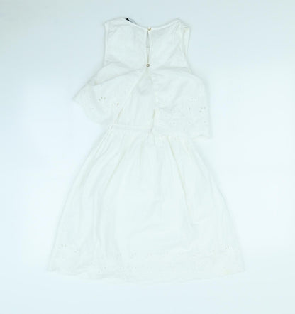 New Look Womens White   Fit & Flare  Size 6