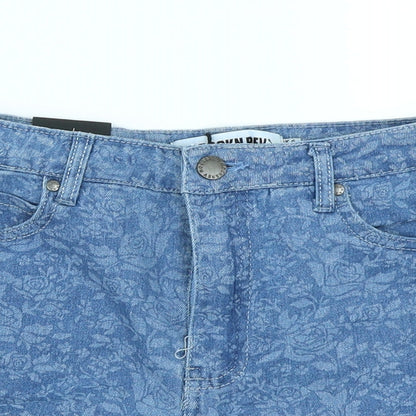 The Rockin Rev Womens Blue Floral Denim Hot Pants Shorts Size 6
