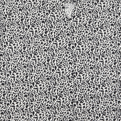 Primark Womens White Geometric  Basic Blouse Size 18