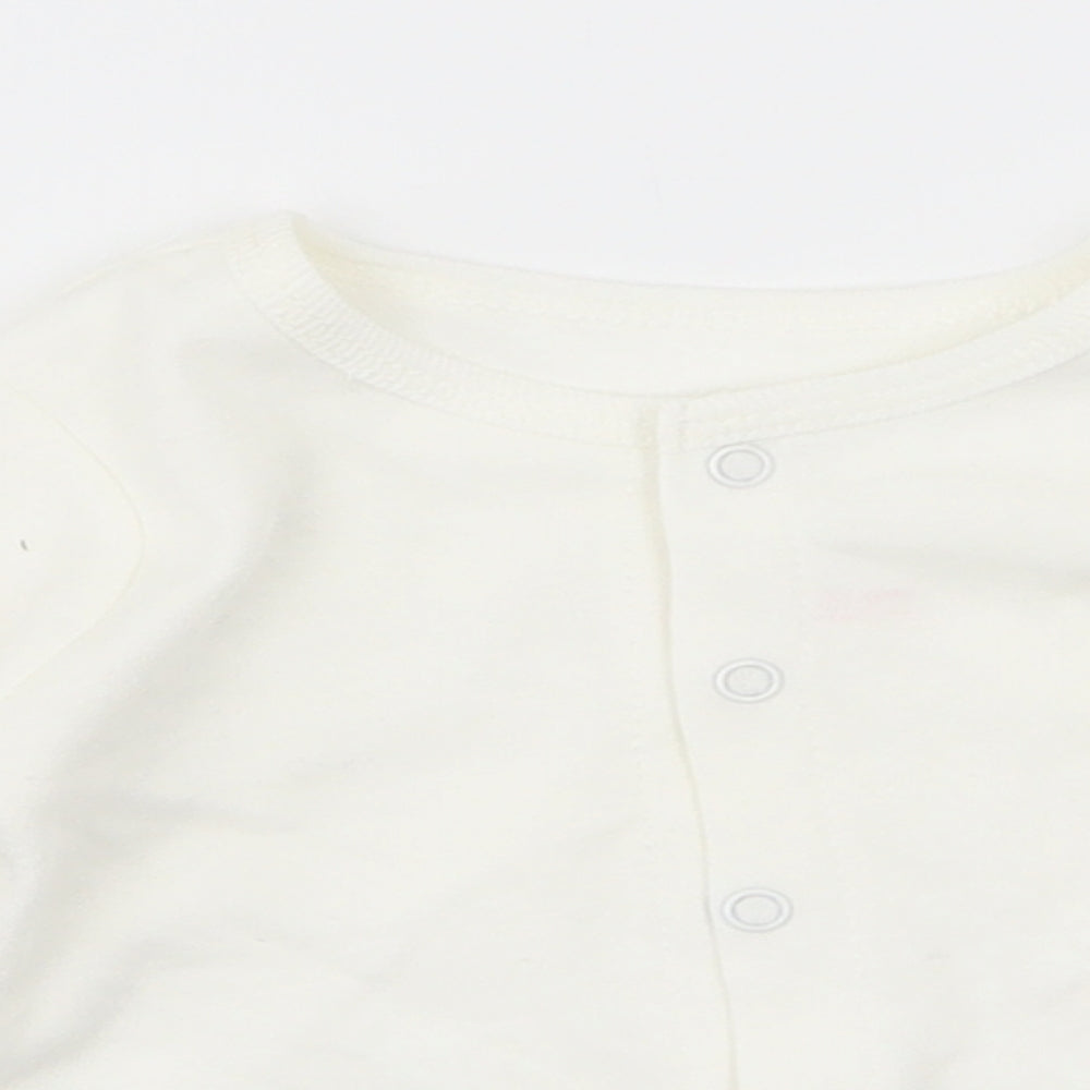 stering Girls White   Basic T-Shirt Size 0-3 Months