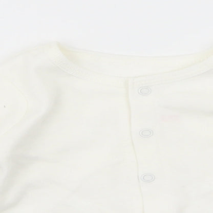 stering Girls White   Basic T-Shirt Size 0-3 Months