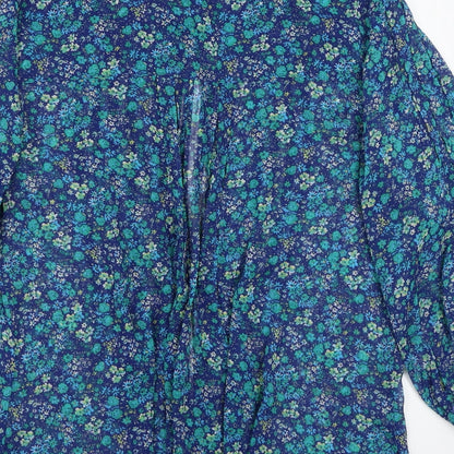 M woman Womens Blue Floral  Basic Button-Up Size M