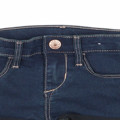 Preworn Girls Blue   Pedal Pusher Jeans Size 12-18 Months