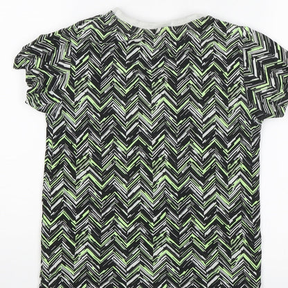 Matlan Boys Green Geometric  Basic T-Shirt Size 8 Years